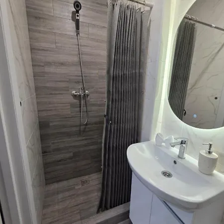 Apartment в центрі міста у калоритному одеському дворику по вулицям дігтярна та спиридонівська *